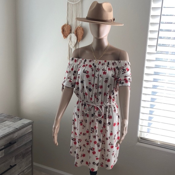 Sunbeam Off-Shoulder Dress